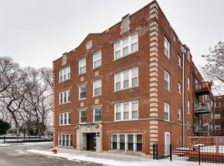 1050 W Dakin St APT 3D, Chicago, IL 60613