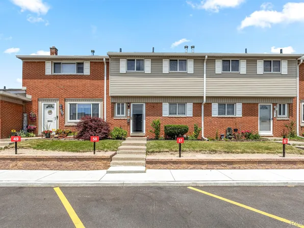 29156 Manchester St, Westland, MI 48185