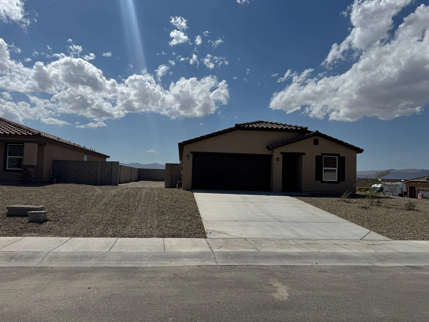 Brand-New 4-Bedroom Home with Modern Finishes in Montano Ridge! — Photo 3