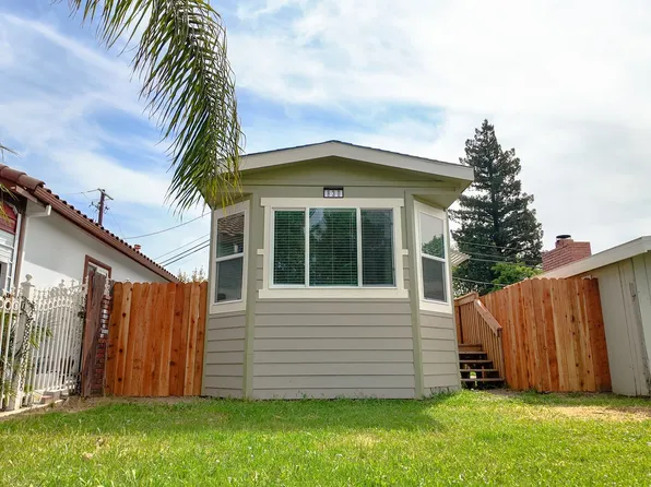 830 Fremont Blvd #830, West Sacramento, CA 95605