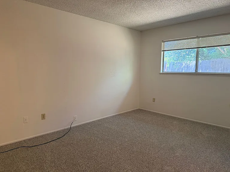 6172 Peoria Dr — Photo 13