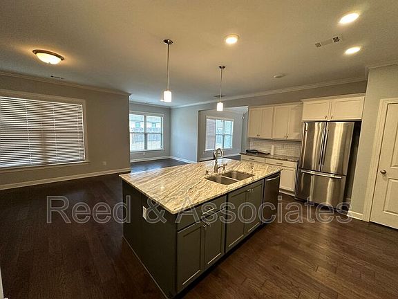 3rd image of 12538 Caymus Ln