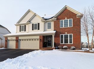 26320 W Whispering Woods Cir, Plainfield, IL 60585