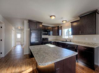 1250 E Minnesota St APT 103, Rapid City, SD 57701
