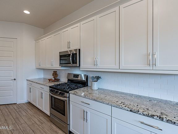 5th image of 12484 W CALLE DE BACA --
