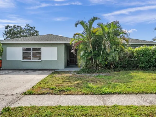 9494 Joel Dr, Seminole, FL 33777