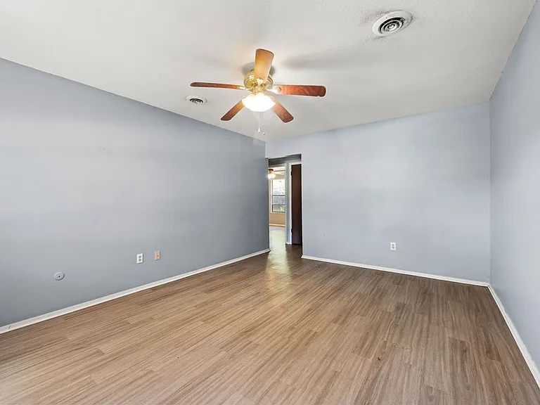 4424 W Acoma St — Photo 6
