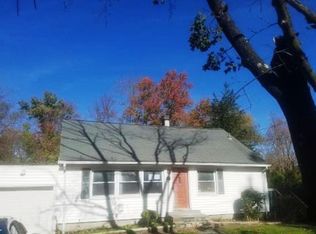 2186 White Birch Dr, Yorktown Heights, NY 10598