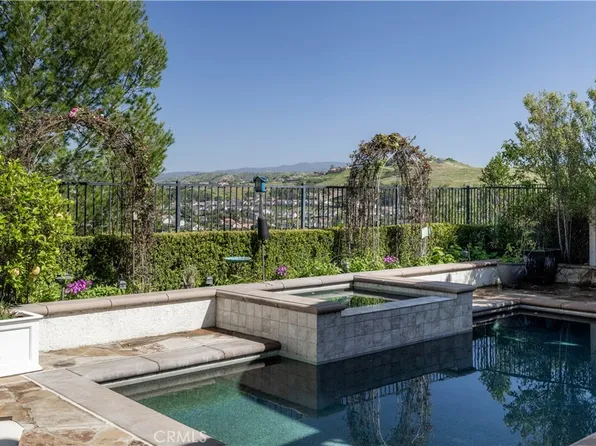 2589 N Promontory Way, Orange, CA 92867