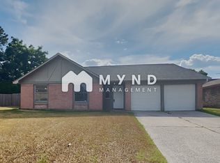 11303 Valarno Dr, Houston, TX 77066