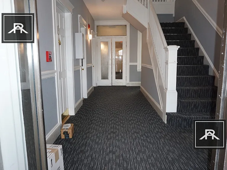 1645 Commonwealth Ave #8 — Photo 2