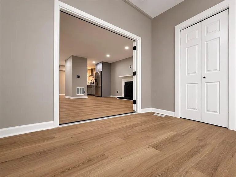 5471 Park Pl S — Photo 11