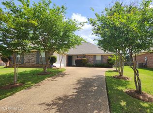 370 Greystone Point, Terry, MS 39170