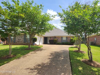 370 Greystone Point, Terry, MS, 39170