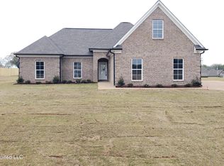 119 Honor Cv, Senatobia, MS 38668
