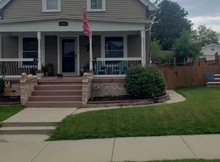 1405 S 11th St, Manitowoc, WI 54220