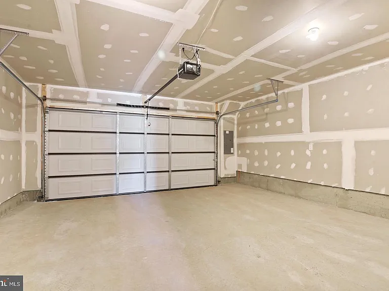 418 Carroll Walk Ave — Photo 24