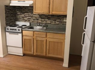 1250 W 9 Mile Rd APT E, Ferndale, MI 48220