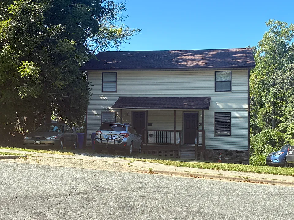 502 Gomains Ave #B
