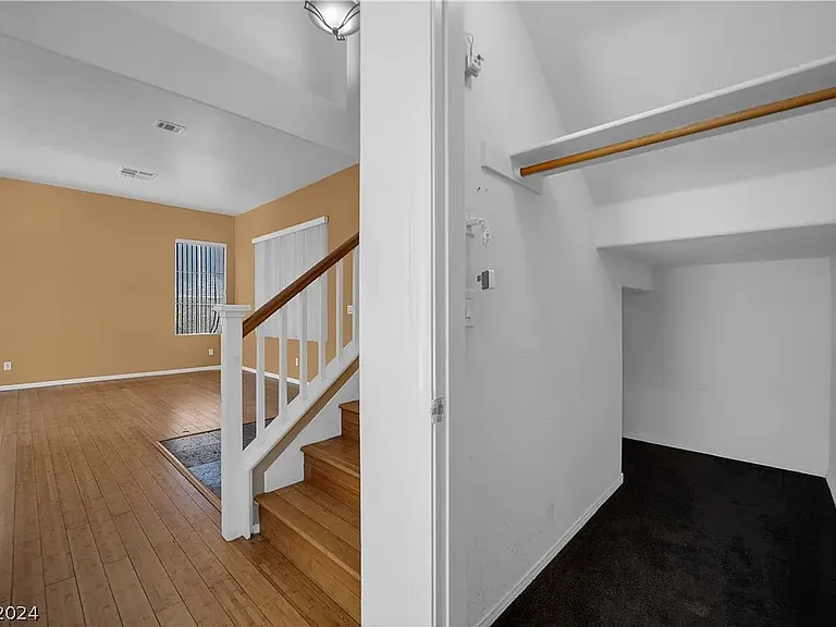 358 Velino Ave — Photo 10