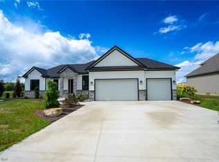 7100 S Palmyra Rd, Canfield, OH 44406