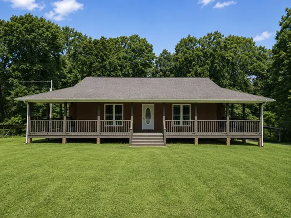 3115 Firetower Rd, Erin, TN 37061