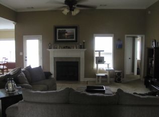 306 Flowing Meadows Dr, Kathleen, GA 31047