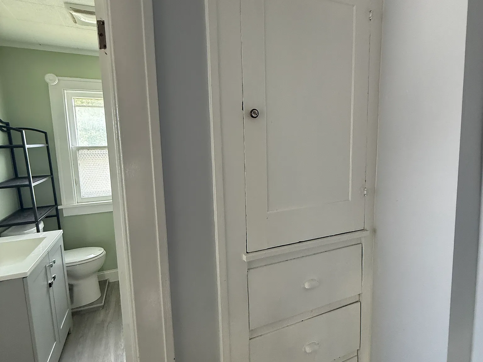 3 bed, 1400 sqft, $1,350 — Photo 3