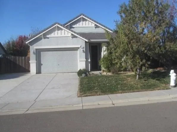9200 Earl Fife Dr, Elk Grove, CA 95624