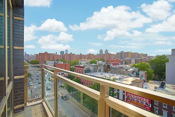 Rented by Compass | media 17