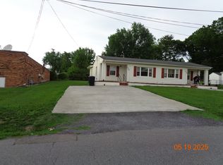 120 Manor St #120, Roanoke, VA 24019