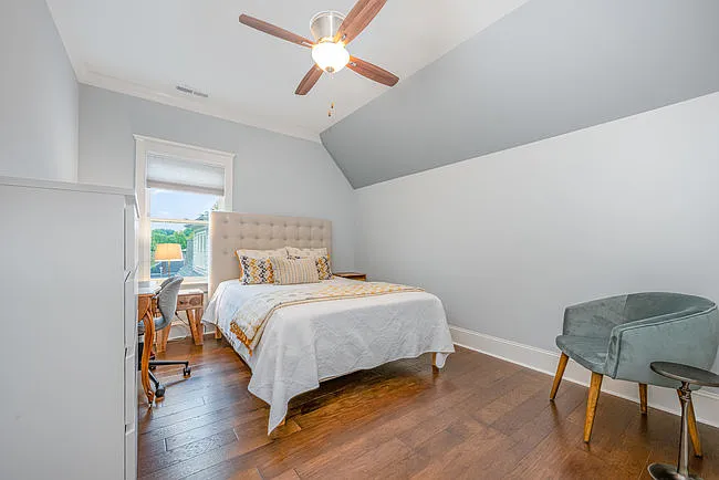 748 Ellsworth Rd — Photo 19