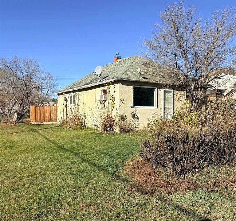 1st image of 5004 E 48th St