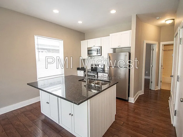 2029 N College Ave #A — Photo 8