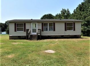 1025 Circle Dr, Jamesville, NC 27846