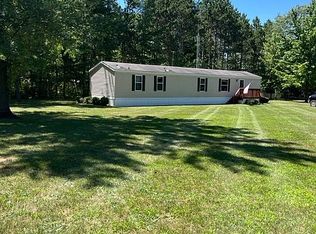 1761 Parkview Dr, Weidman, MI 48893