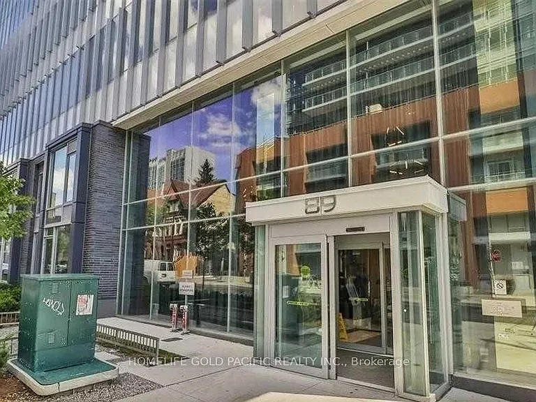 89 McGill St #2805 — Photo 2