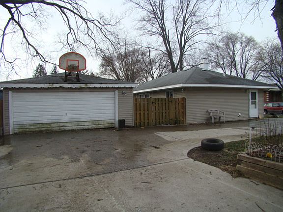 2nd image of 45 Evergreen Ln