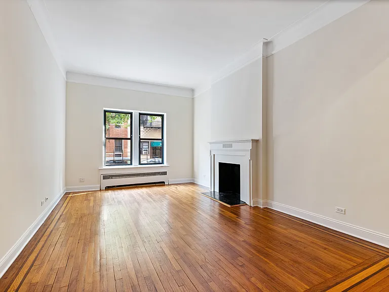 530 E 88th St #1G — Photo 2