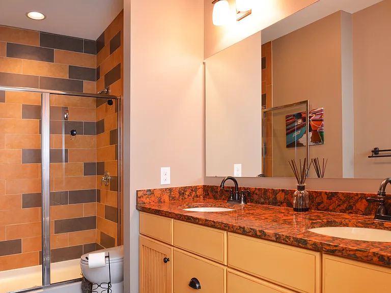 37530 Worcester Dr — Photo 32