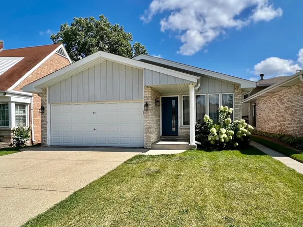 9839 S Artesian Ave, Evergreen Park, IL 60805