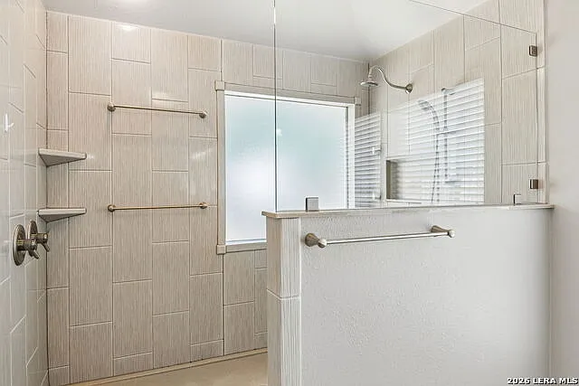 1303 Bluff Frst — Photo 22