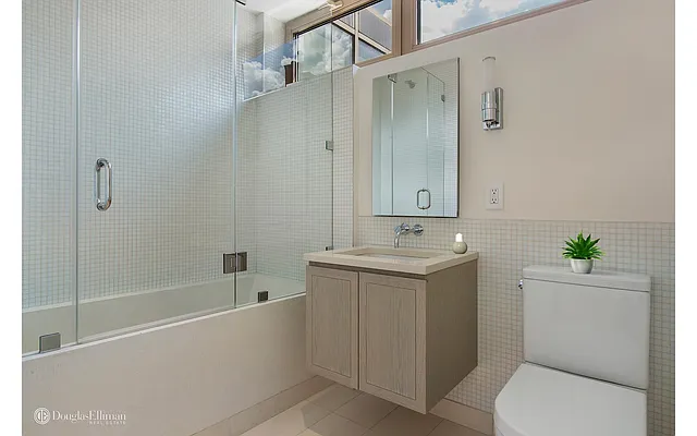 Rented by Douglas Elliman | media 21