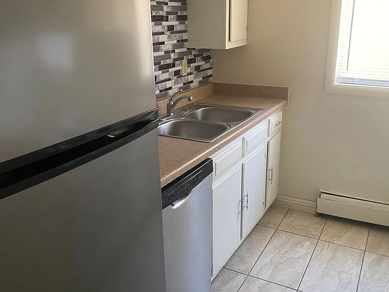 281 Riverbend Rd #1-4 — Photo 6