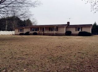 105 Buxton Dr, Walhalla, SC 29691