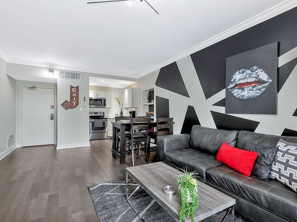 1st image of 11 Music Sq E APT 203