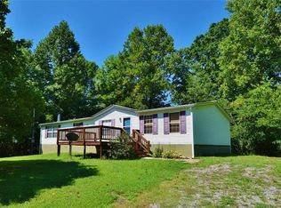 303 Summerour Rd, Dawsonville, GA 30534