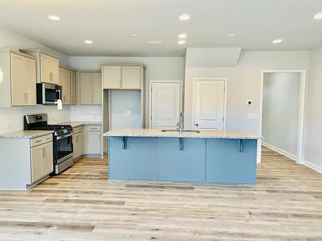 159 McDowell Ln — Photo 11