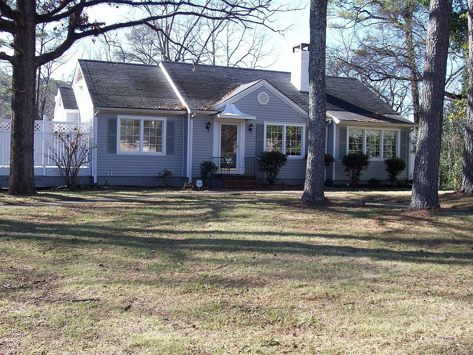 Front View with Yard