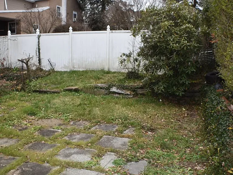 301 W Patterson St — Photo 18